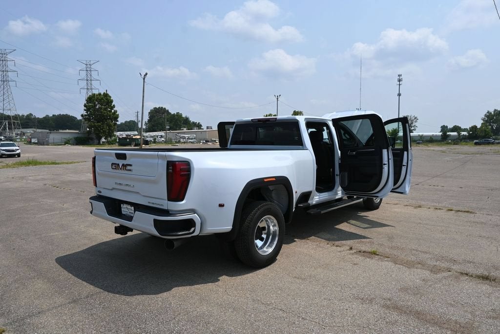 2026 GMC Sierra 3500 HD Denali DRW