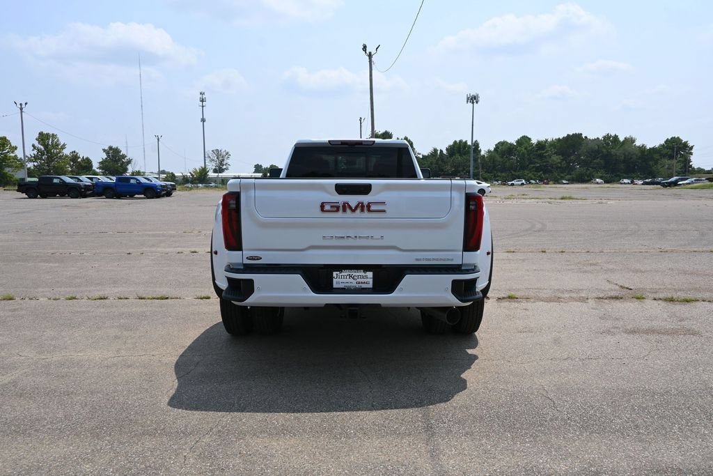 2026 GMC Sierra 3500 HD Denali DRW