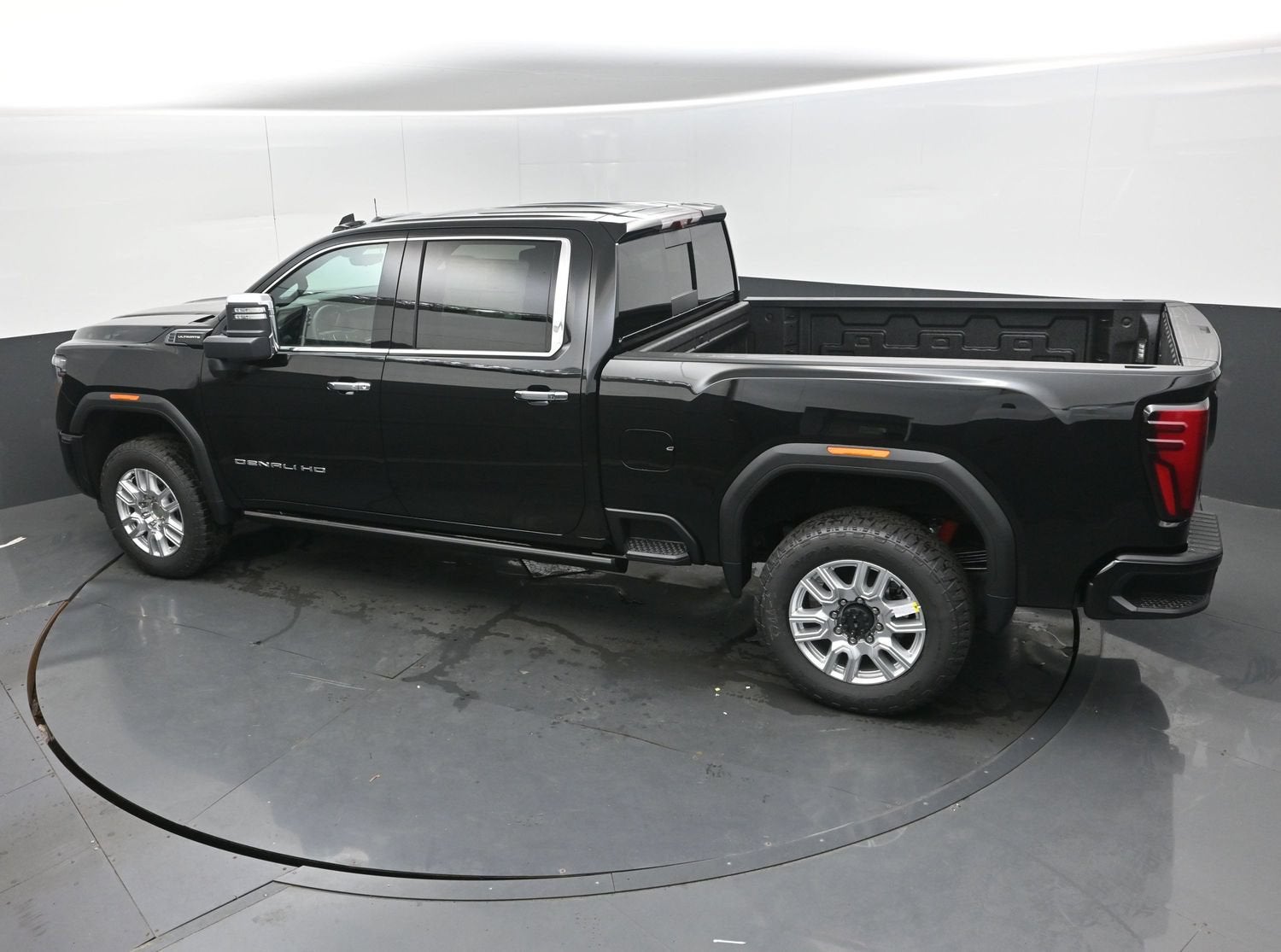 2026 GMC Sierra 2500HD Denali Ultimate - Photo 29
