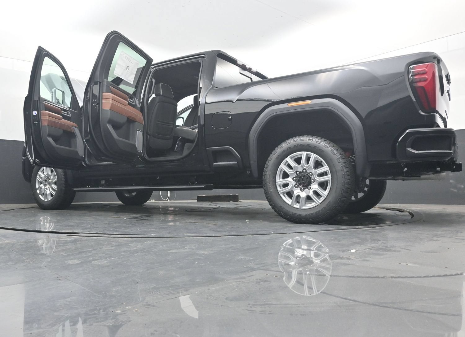 2026 GMC Sierra 2500HD Denali Ultimate - Photo 37