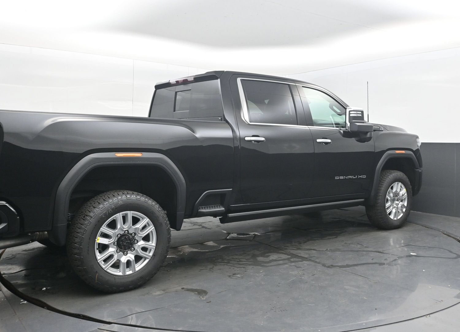 2026 GMC Sierra 2500HD Denali Ultimate - Photo 7
