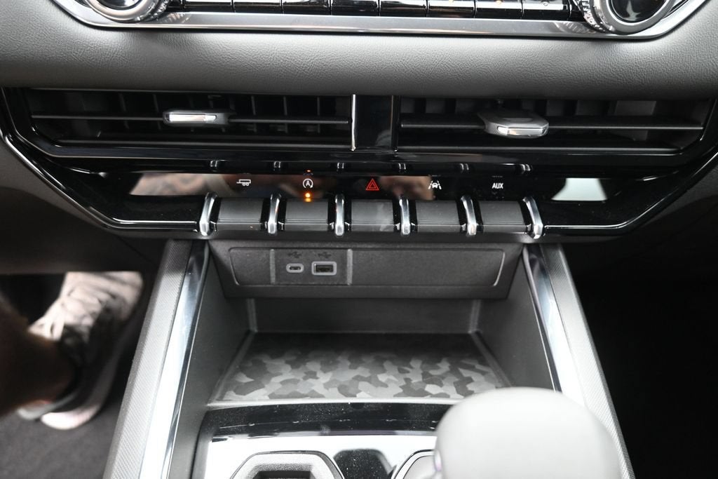 2026 GMC Canyon Elevation - Photo 17