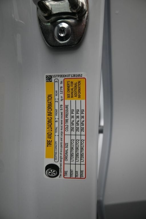 2026 GMC Canyon AT4X - Photo 10