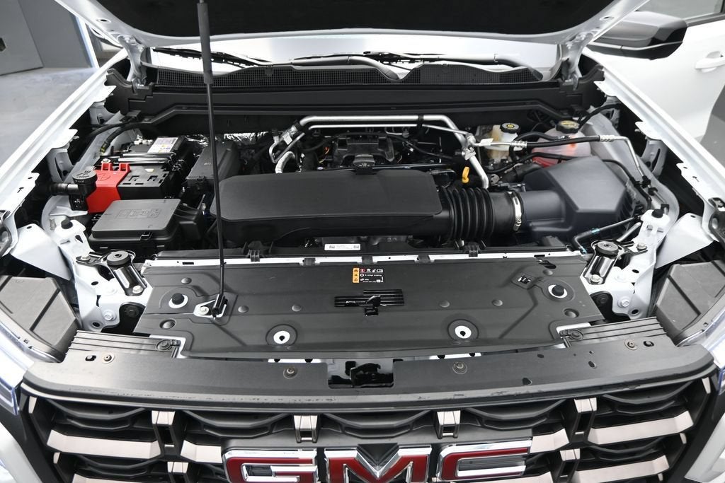 2026 GMC Canyon AT4X - Photo 25