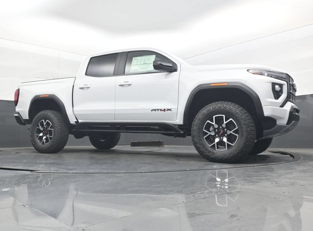2026 GMC Canyon AT4X - Photo 26
