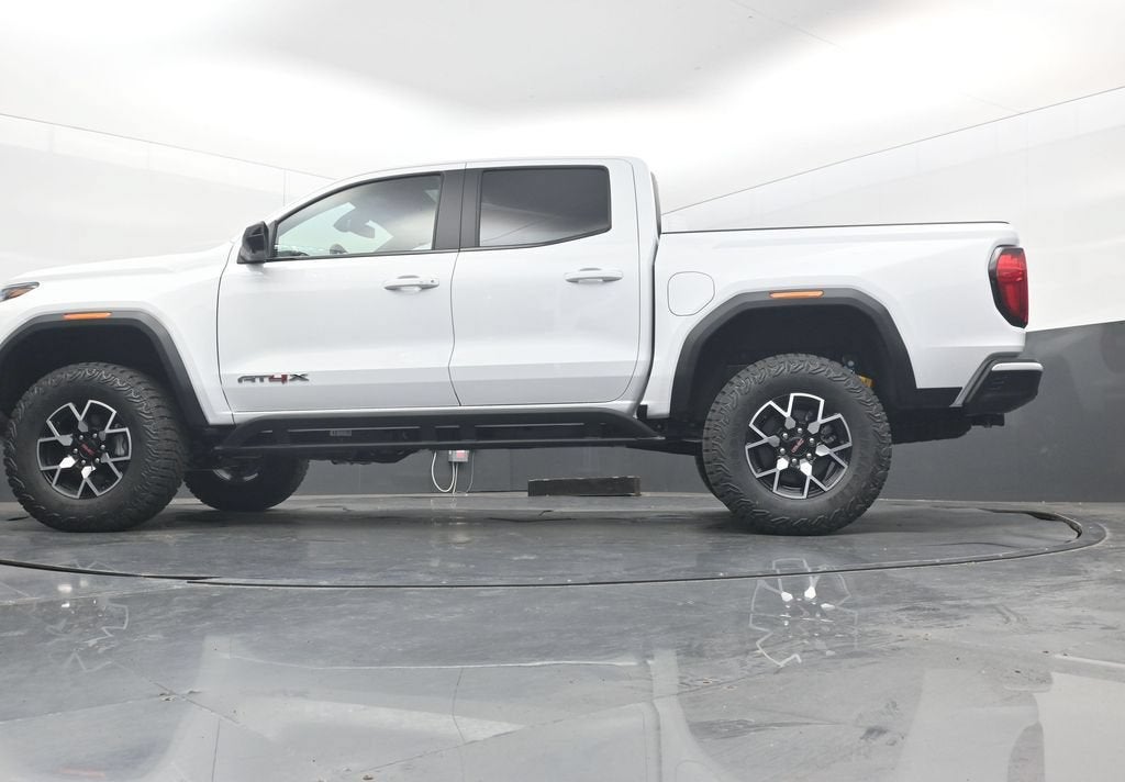 2026 GMC Canyon AT4X - Photo 30