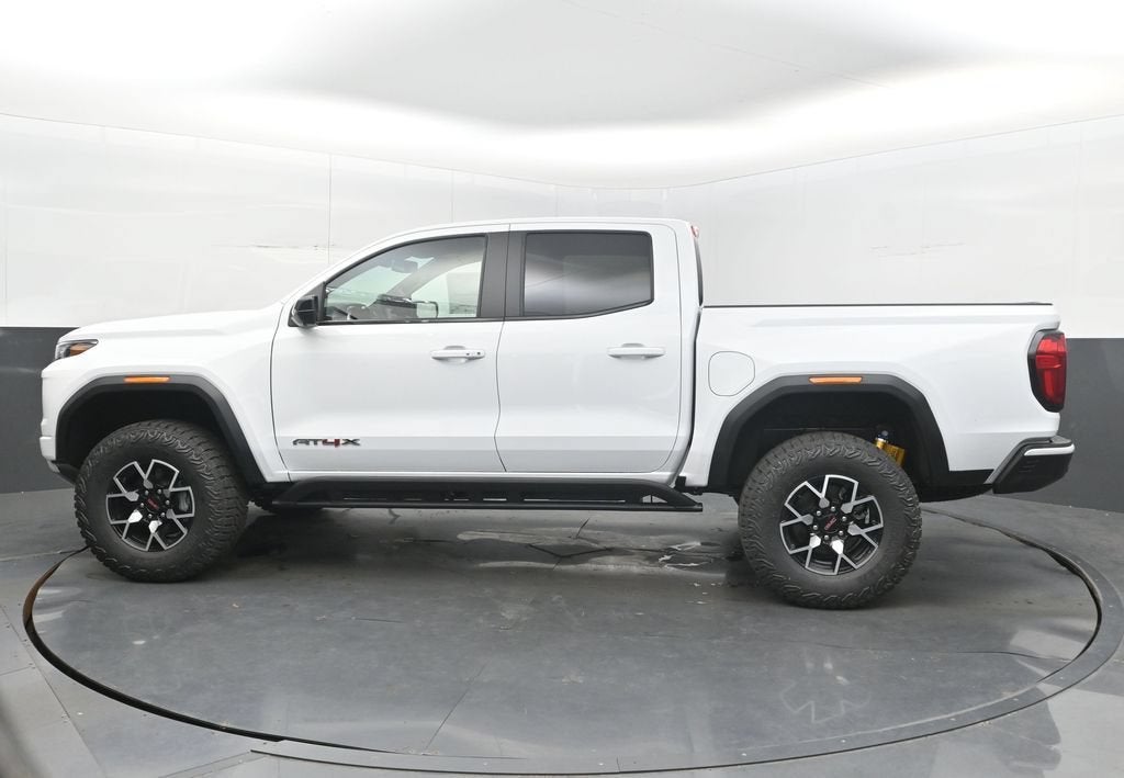 2026 GMC Canyon AT4X - Photo 5