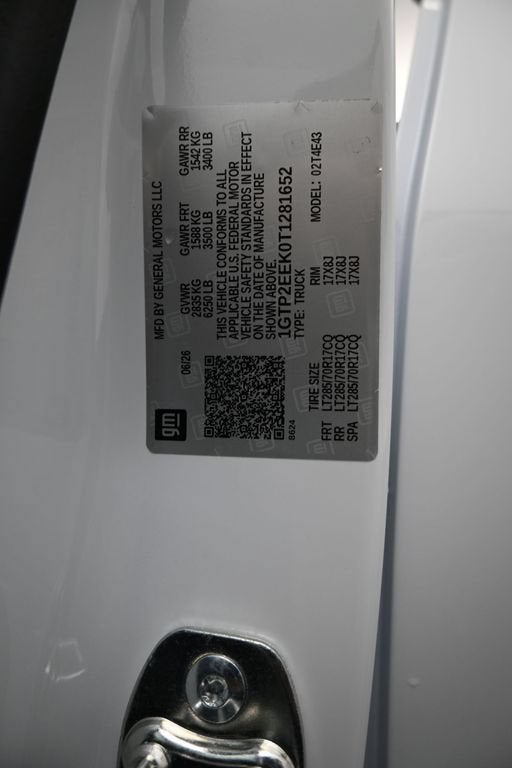 2026 GMC Canyon AT4X - Photo 9