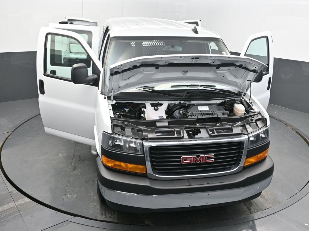 2024 GMC Savana Cargo 2500 Work Van