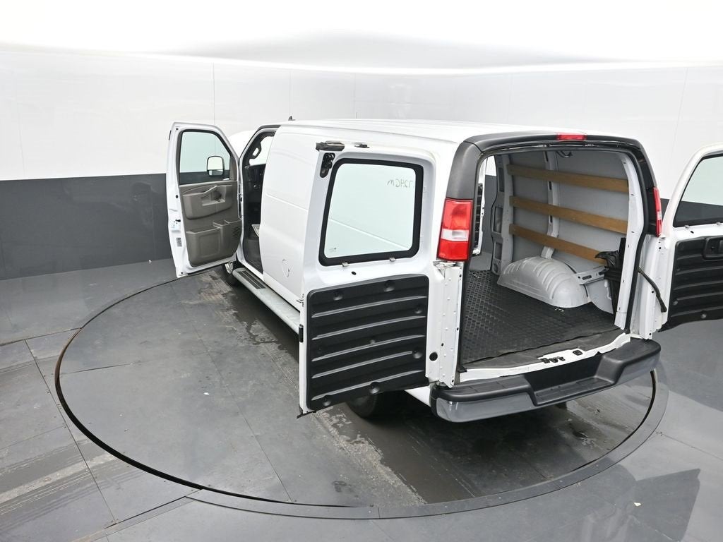 2024 GMC Savana Cargo 2500 Work Van