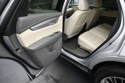 2017 Cadillac XT5 Luxury FWD