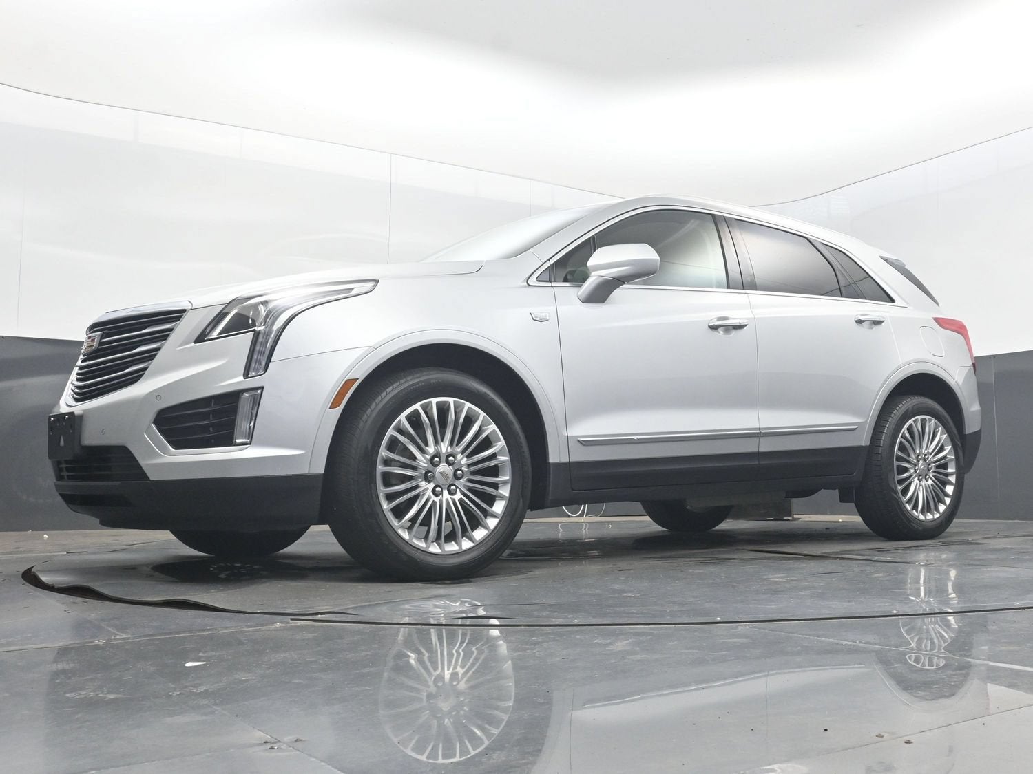 2017 Cadillac XT5 Luxury FWD