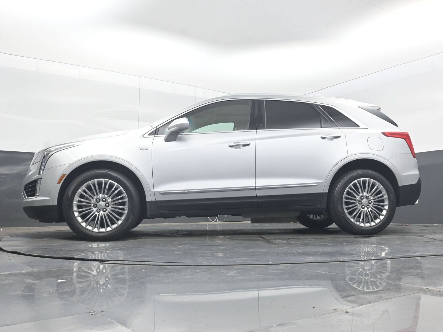 2017 Cadillac XT5 Luxury FWD