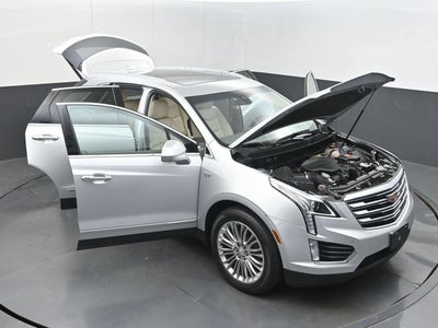2017 Cadillac XT5 Luxury FWD