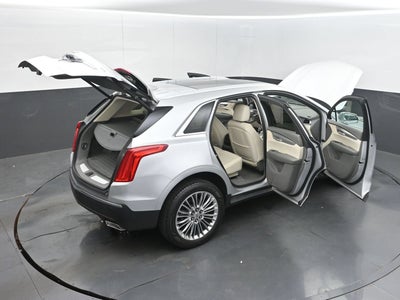 2017 Cadillac XT5 Luxury FWD