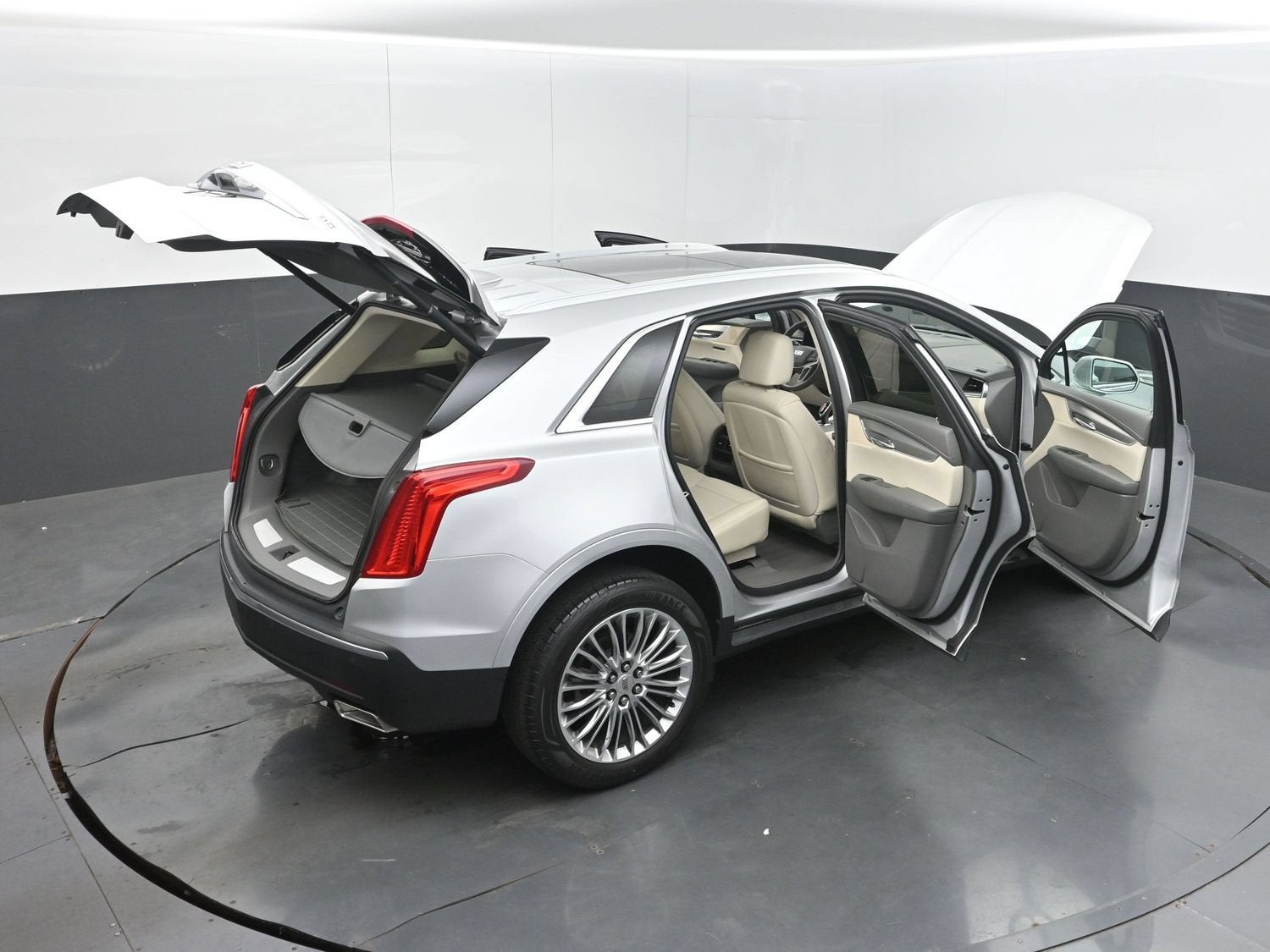 2017 Cadillac XT5 Luxury FWD