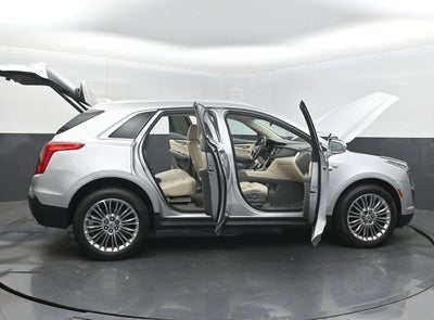 2017 Cadillac XT5 Luxury FWD