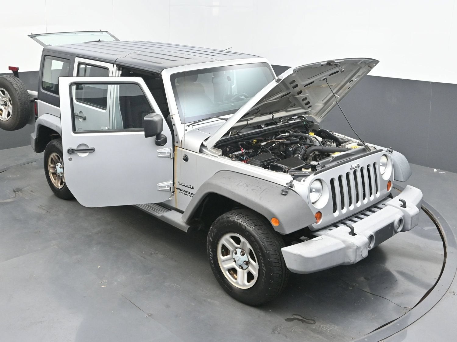 2011 Jeep Wrangler Unlimited Sport