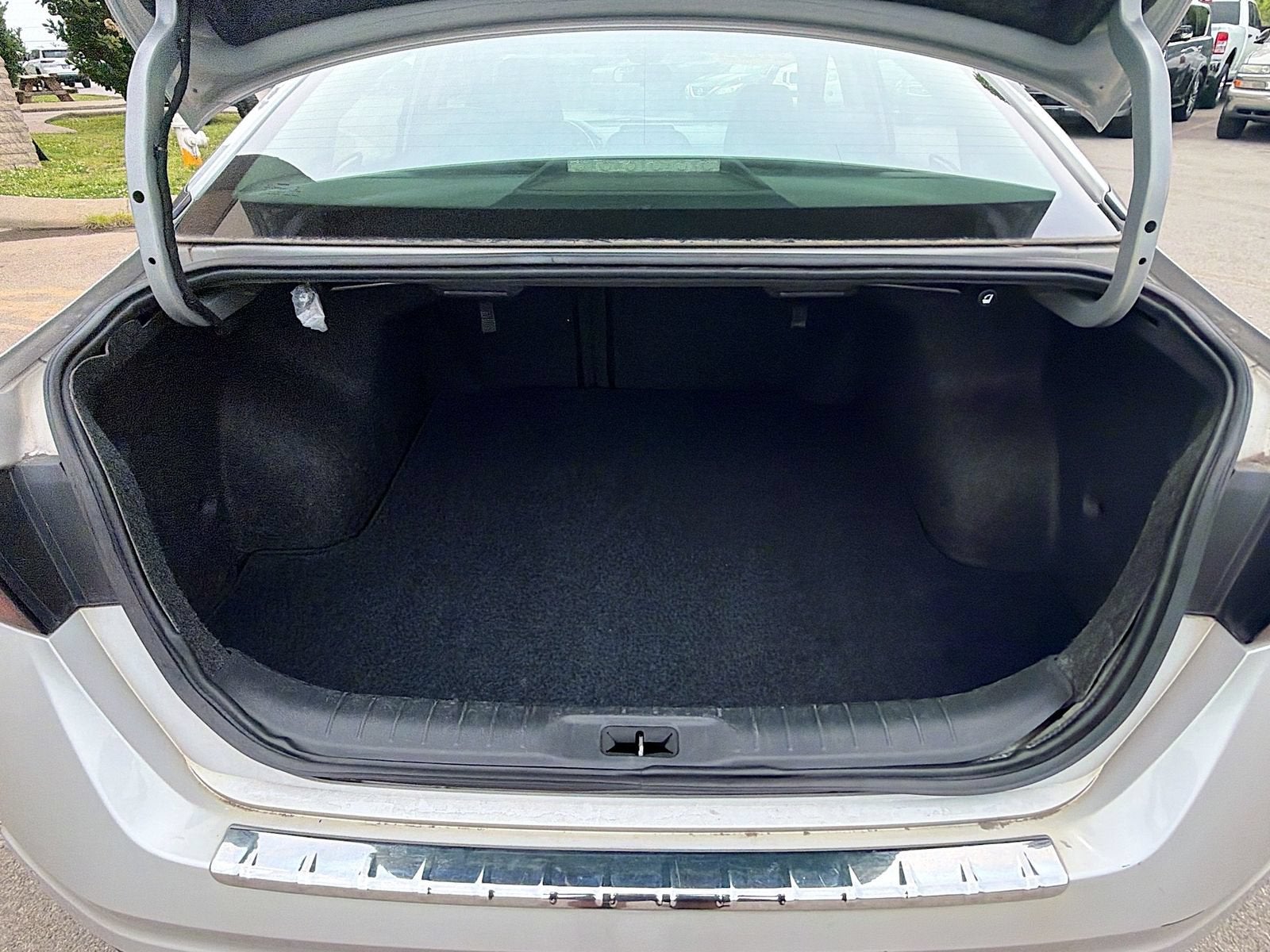 2022 Nissan Altima SR FWD