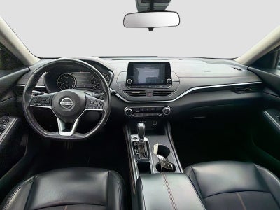 2022 Nissan Altima SR FWD