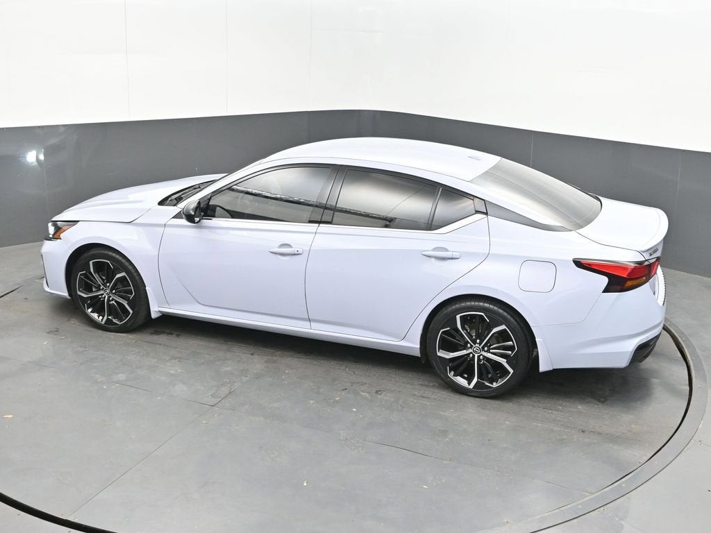2023 Nissan Altima SR FWD