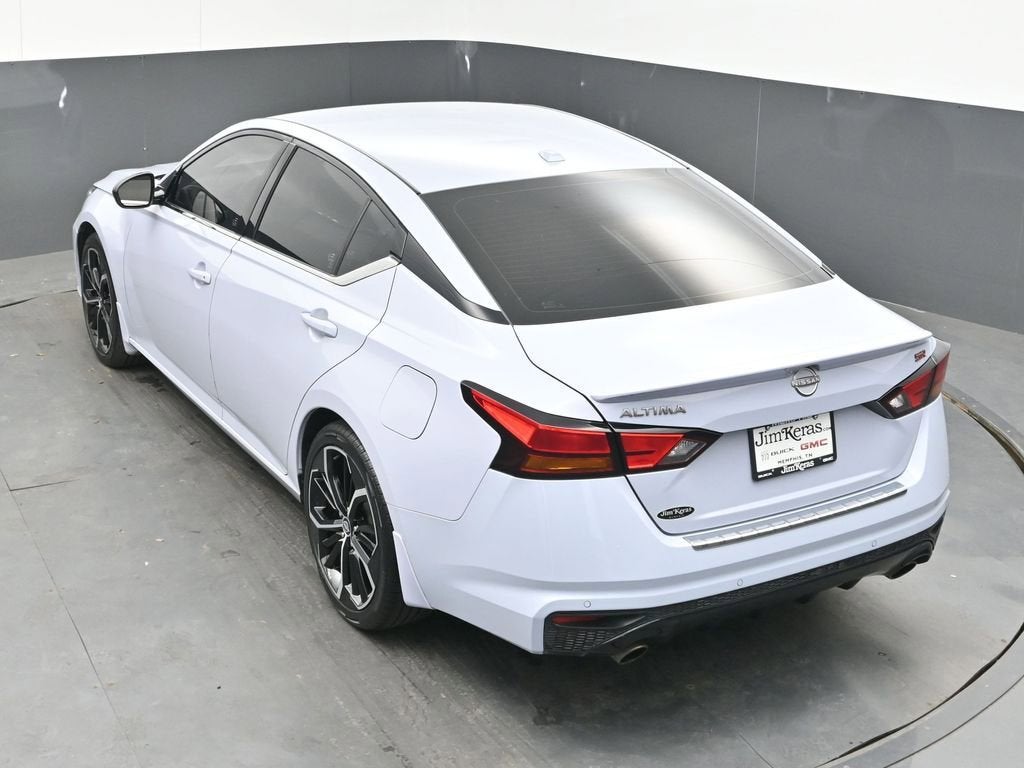 2023 Nissan Altima SR FWD