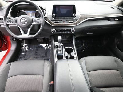 2024 Nissan Altima SV FWD