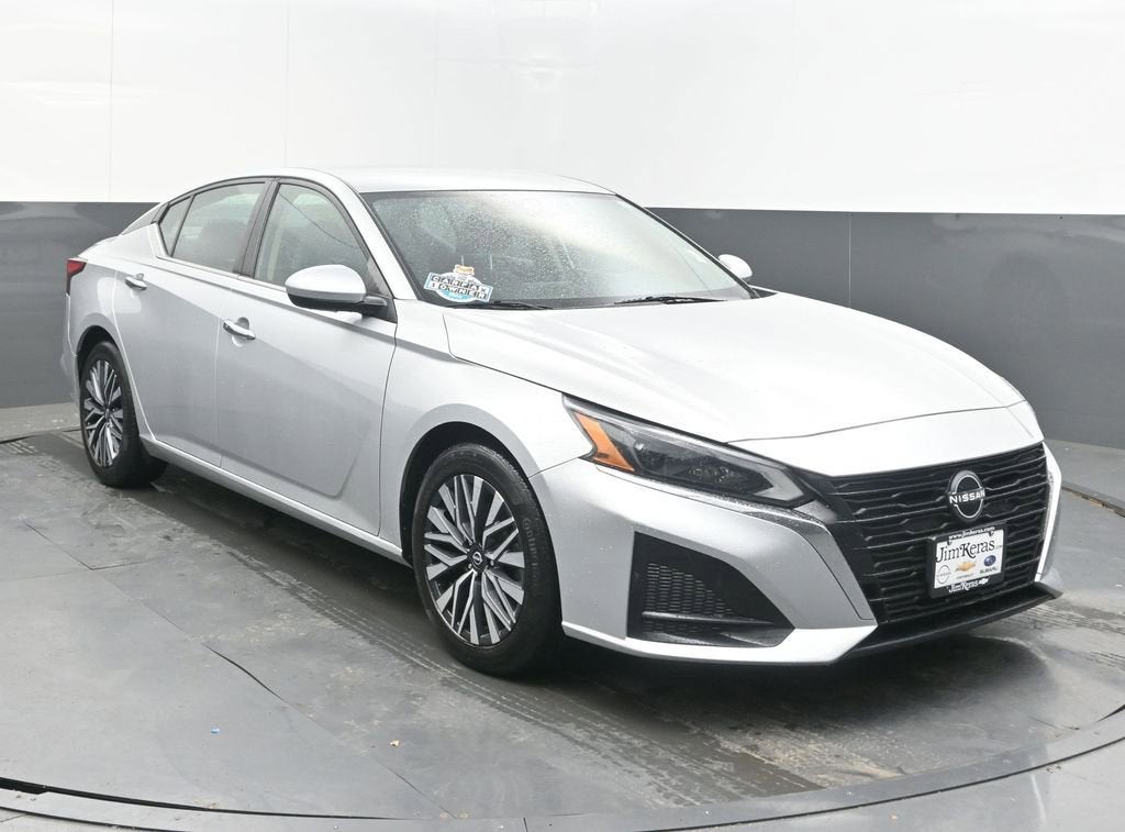 2023 Nissan Altima SV FWD