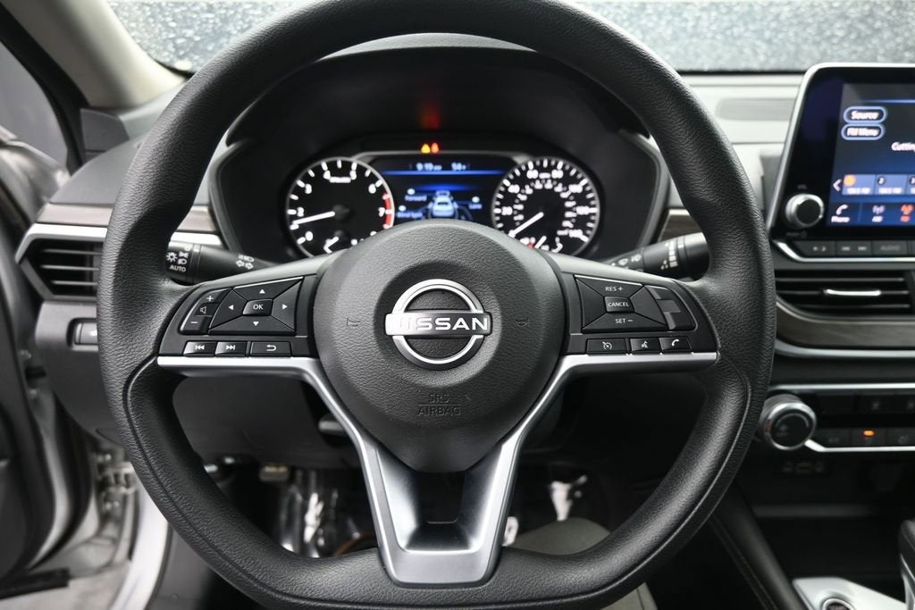 2023 Nissan Altima SV FWD