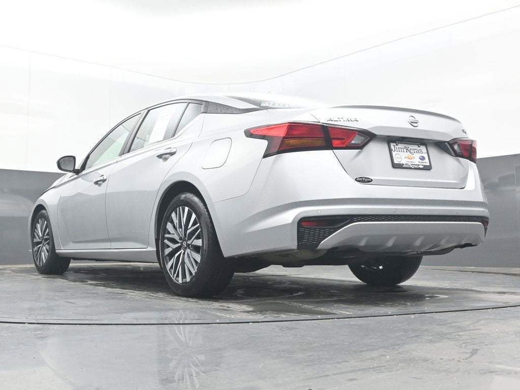 2023 Nissan Altima SV FWD