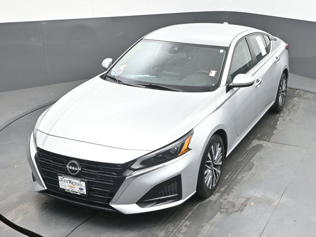 2023 Nissan Altima SV FWD