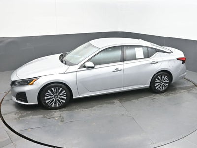 2023 Nissan Altima SV FWD