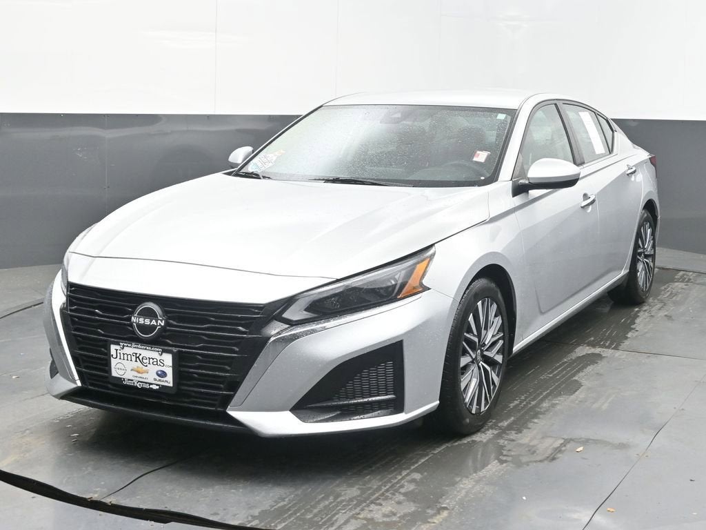 2023 Nissan Altima SV FWD