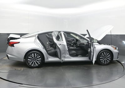 2023 Nissan Altima SV FWD