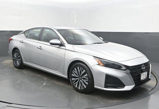 2023 Nissan Altima SV FWD