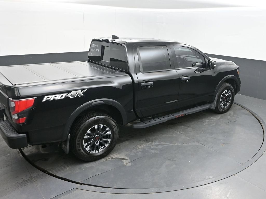 2024 Nissan TITAN Crew Cab PRO-4X 4x4