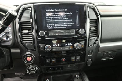 2023 Nissan TITAN Crew Cab PRO-4X 4x4