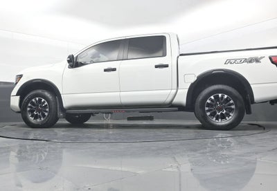 2023 Nissan TITAN Crew Cab PRO-4X 4x4