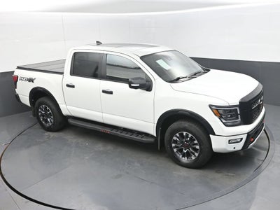2023 Nissan TITAN Crew Cab PRO-4X 4x4