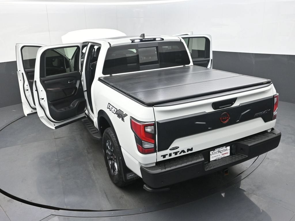 2023 Nissan TITAN Crew Cab PRO-4X 4x4