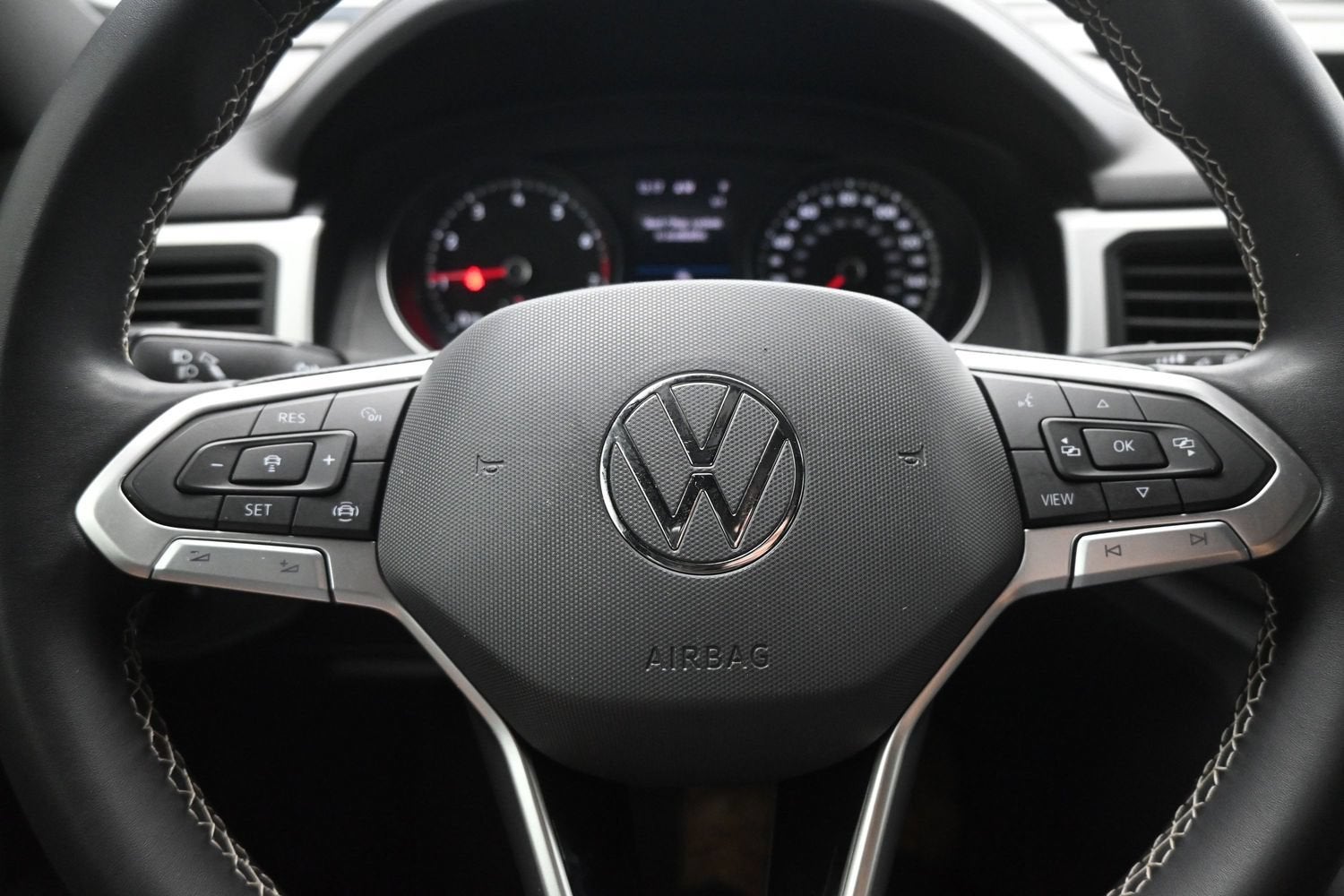 2021 Volkswagen Atlas Cross Sport 2.0T SE w/Technology