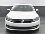 2012 Volkswagen Passat SE w/Sunroof & Nav