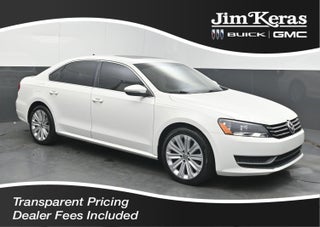 2012 Volkswagen Passat SE w/Sunroof &amp; Nav
