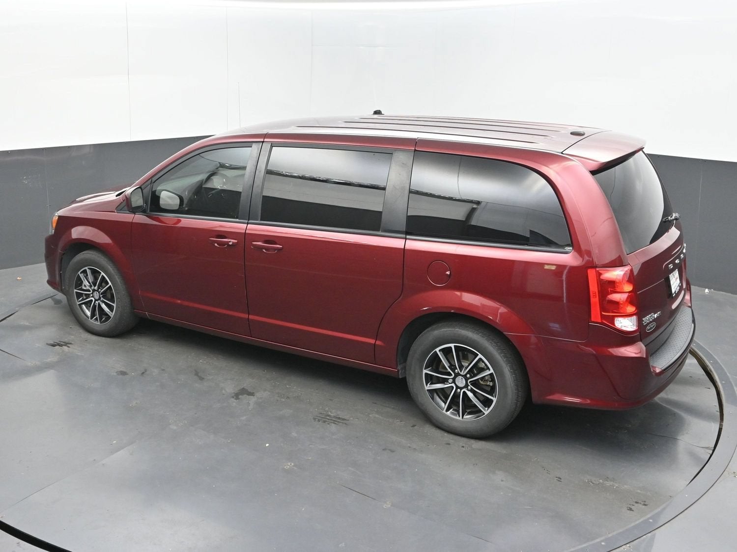2019 Dodge Grand Caravan SE Plus