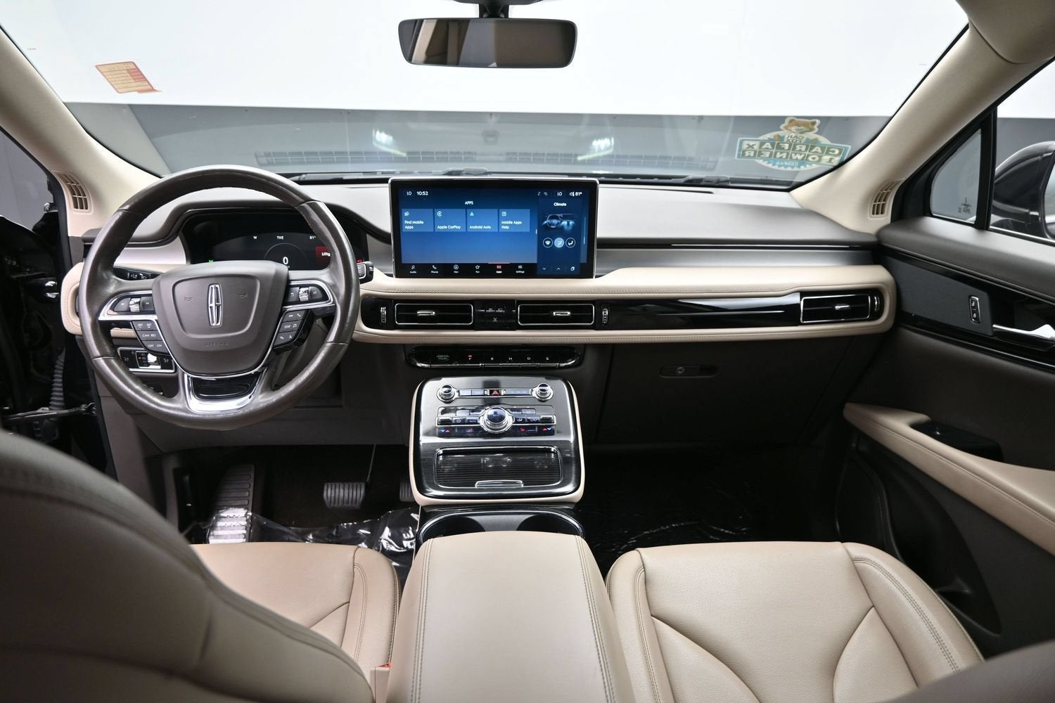 2023 Lincoln Nautilus Standard