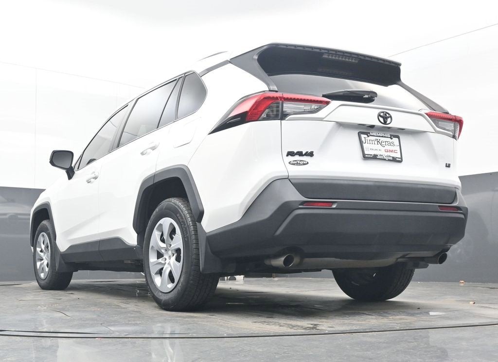 2020 Toyota RAV4 LE