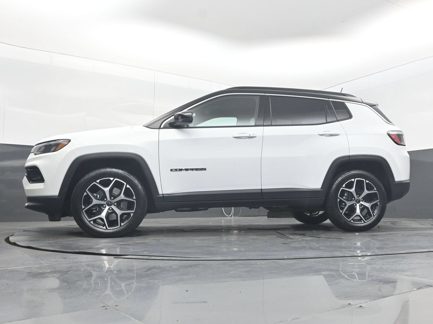 2025 Jeep Compass Limited - Photo 26