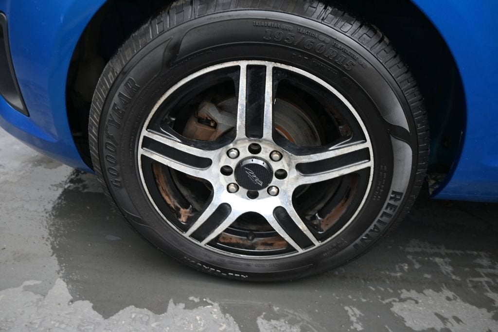 2013 Ford Fiesta SE