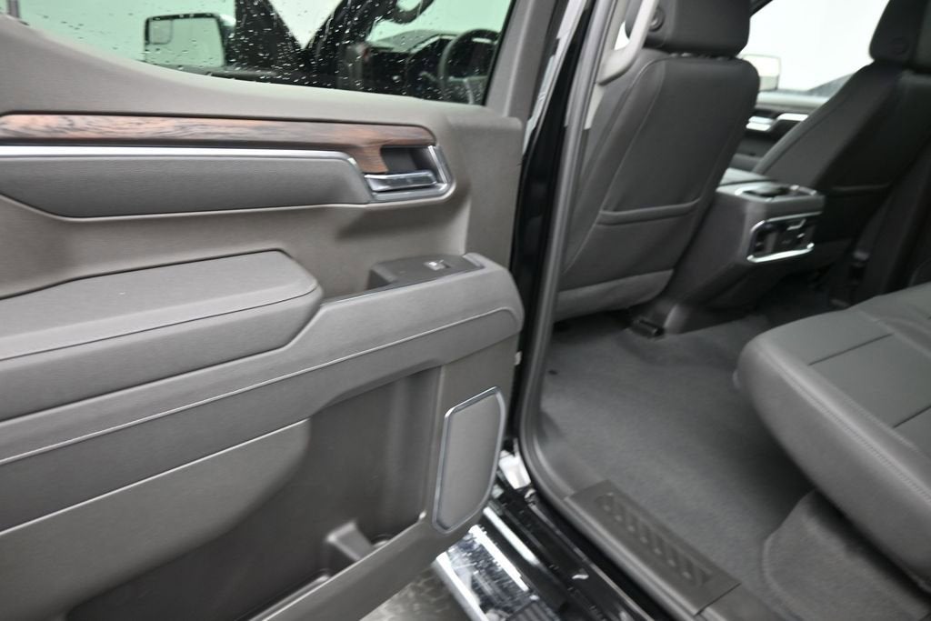 2026 GMC Sierra 1500 SLT - Photo 17