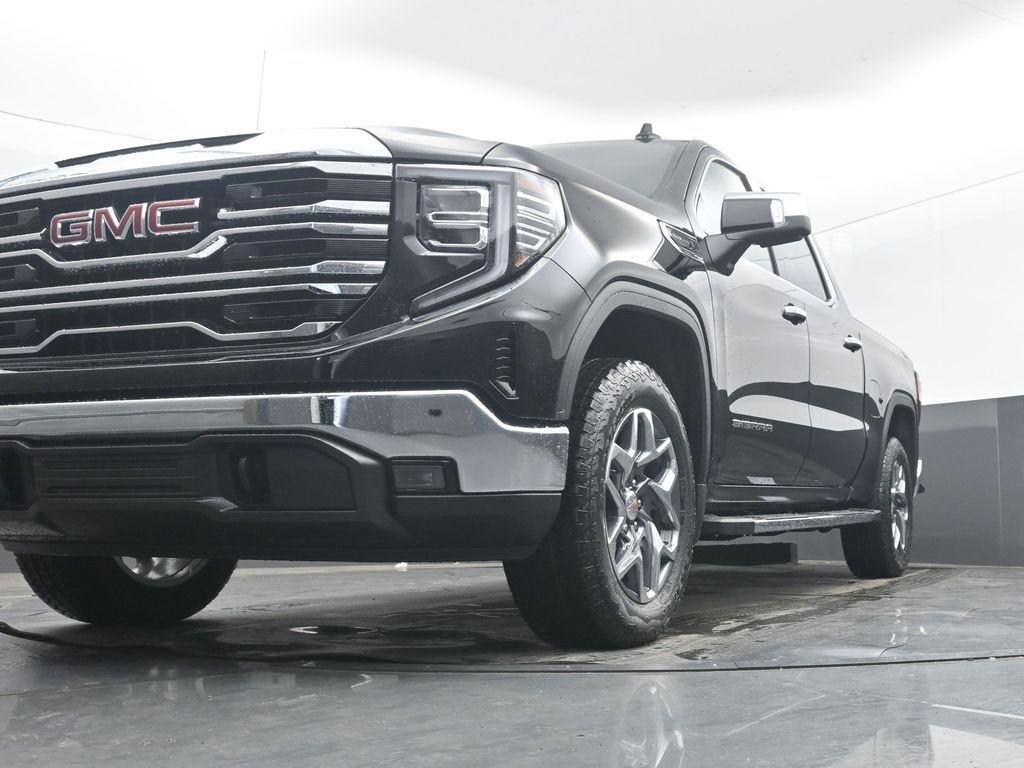 2026 GMC Sierra 1500 SLT - Photo 23